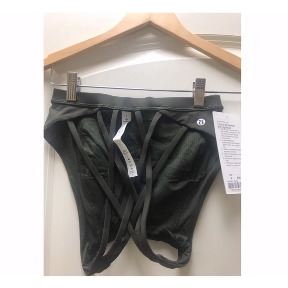 LuLuLemon Free to be Serene Bra Highneck NWT - Picture 6 of 6